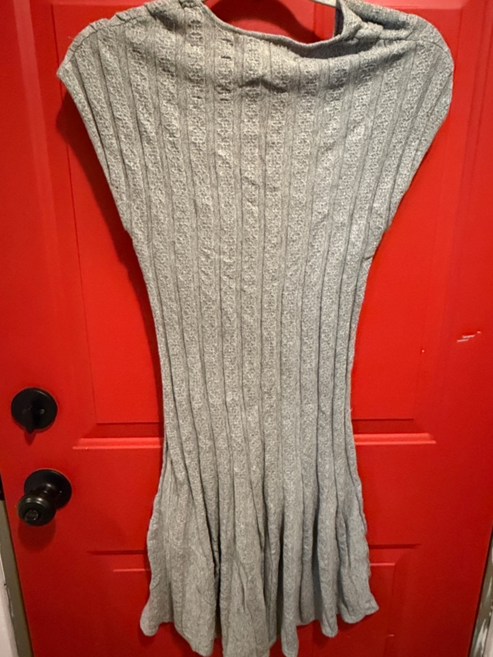 Mois Studio Gray Ribbed V-Neck Midi Dress - Picture 4 of 4